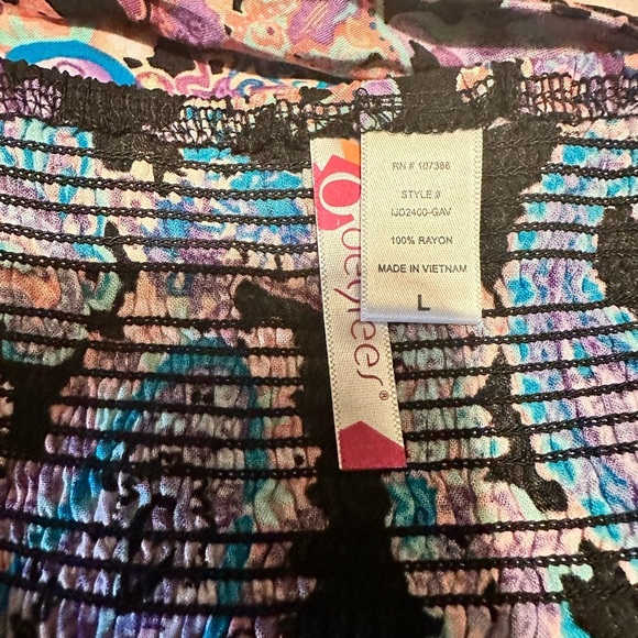 Summer halter top dress brand new size L beautiful paisley print beach vibes🏝️ - Picture 5 of 6